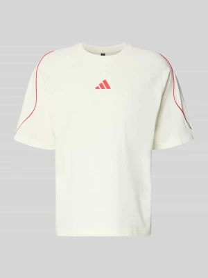 T-shirt z nadrukiem z logo adidas Sportswear