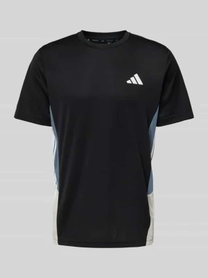 T-shirt z nadrukiem z logo Adidas Training