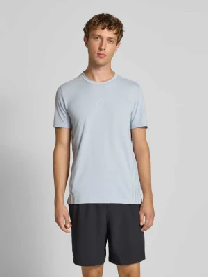 T-shirt z nadrukiem z logo adidas Training