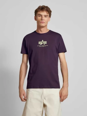 T-shirt z nadrukiem z logo alpha industries