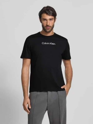 Zdjęcie produktu T-shirt z nadrukiem z logo Calvin Klein Czarny