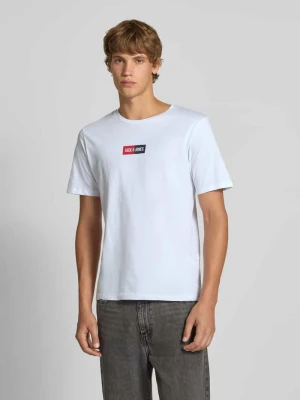 T-shirt z nadrukiem z logo i okrągłym dekoltem jack & jones