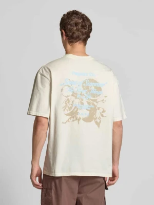 T-shirt z nadrukiem z logo Pegador