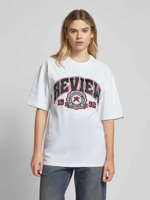 T-shirt z nadrukiem z logo Review