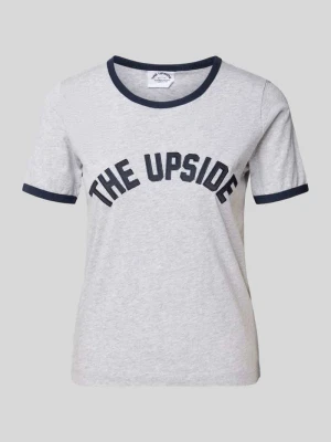T-shirt z nadrukiem z logo The Upside