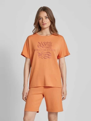 T-shirt z nadrukiem z motywem model ‘Banu’ Soyaconcept