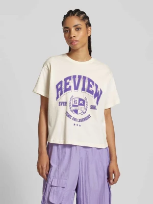 T-shirt z nadrukiem ze sloganem REVIEW