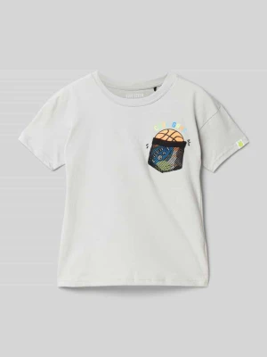 T-shirt z nadrukowanym motywem BLUE SEVEN