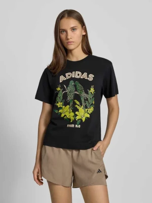 T-shirt z nadrukowanym motywem model ‘FARM’ adidas Sportswear