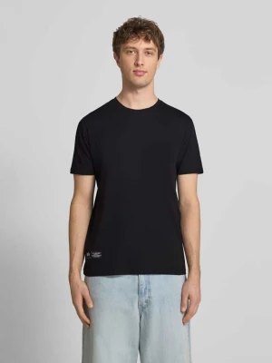 T-shirt z naszywką z logo alpha industries