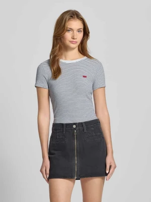 Zdjęcie produktu T-shirt z naszywką z logo i okrągłym dekoltem Levi's®
