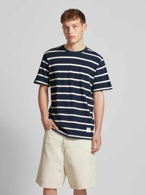 T-shirt z naszywką z logo model „Alessandro” Pepe Jeans