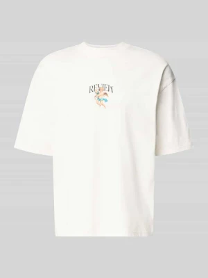 t-shirt z obniżoną linią ramion REVIEW