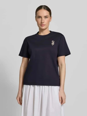 T-shirt z obszyciem ozdobnymi kamieniami comma