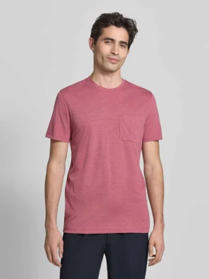 T-shirt z okrągłym dekoltem i kieszenią na piersi Christian Berg Men