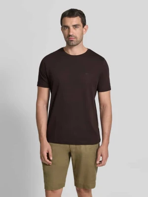t-shirt z okrągłym dekoltem i wyhaftowanym logo FYNCH-HATTON Ciemnobrązowy