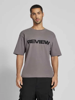 T-shirt z okrągłym dekoltem REVIEW