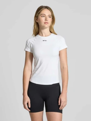 T-shirt z ozdobnymi szwami aim'n