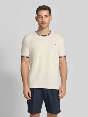 t-shirt z paskami w kontrastowym kolorze i okrągłym dekoltem Christian Berg Men