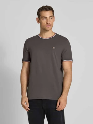 t-shirt z paskami w kontrastowym kolorze i okrągłym dekoltem Christian Berg Men