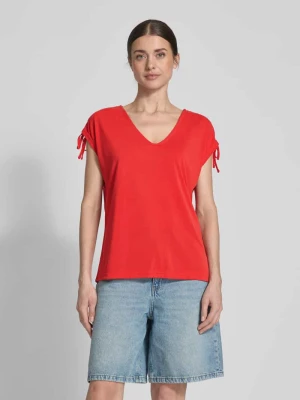 T-shirt z prążkowanym dekoltem w serek model ‘PERL’ b.Young