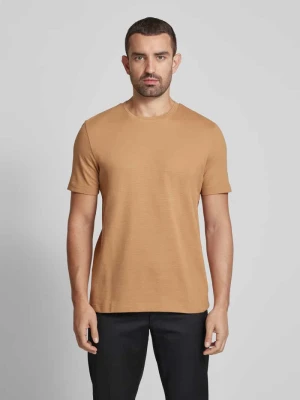 T-shirt z prążkowanym dekoltem w serek model 'TIBURT' Boss Beżowy