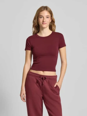 T-shirt z prążkowanym okrągłym dekoltem Gina Tricot
