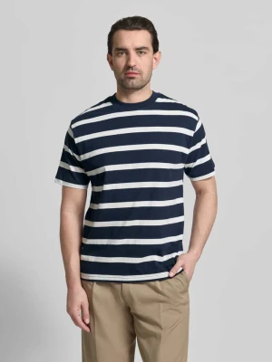 T-shirt z prążkowanym okrągłym dekoltem MCNEAL