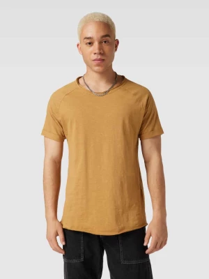 T-shirt z prążkowanym, okrągłym dekoltem model ‘KAS’ Redefined Rebel