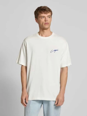 T-shirt z wyhaftowanym detalem model ‘MILO’ Only & Sons