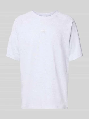 T-shirt z wyhaftowanym logo adidas Originals