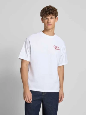 T-shirt z wyhaftowanym logo Calvin Klein Jeans