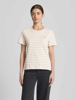 T-shirt z wyhaftowanym logo Gant