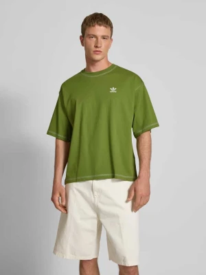 T-shirt z wyhaftowanym logo i okrągłym dekoltem adidas Originals