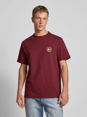 T-shirt z wyhaftowanym logo i okrągłym dekoltem Tommy Jeans