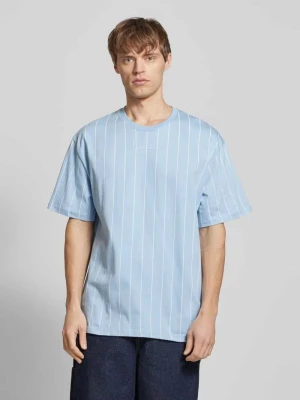 T-shirt z wyhaftowanym logo Karl Kani