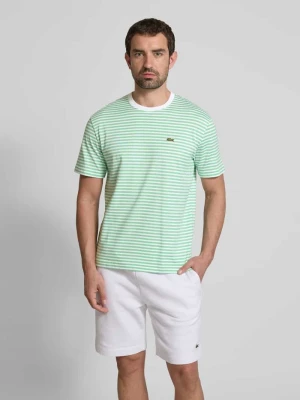 T-shirt z wyhaftowanym logo Lacoste
