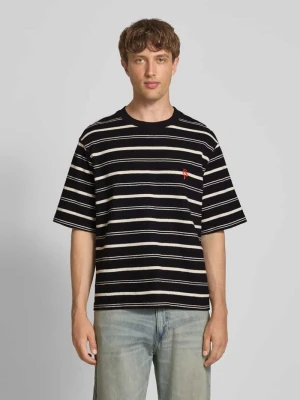 T-shirt z wyhaftowanym logo REVIEW