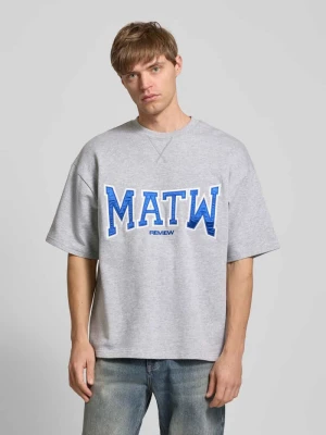 T-shirt z wyhaftowanym logo Review X MATW