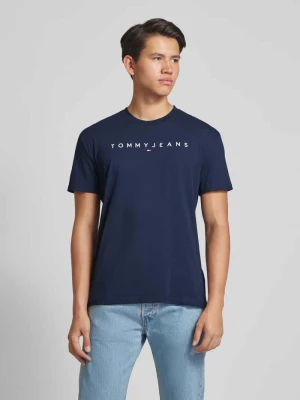 T-shirt z wyhaftowanym logo Tommy Jeans