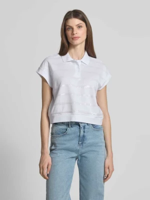 T-shirt z wykładanym kołnierzem Zero