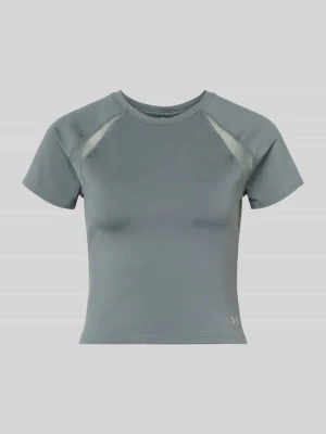 T-shirt ze wstawkami z siateczki i logo Under Armour