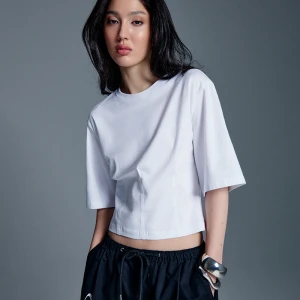 Taliowana koszulka z szerokimi rękawami i zaszewkami biała House