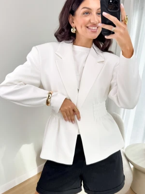 Taliowana Marynarka Kremowa Kim ClothStore