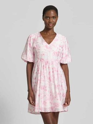 Taliowana sukienka casualowa z mieszanki wiskozy model 'BLISS' Vero Moda