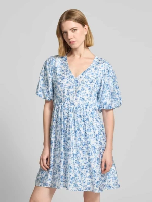 Taliowana sukienka casualowa z mieszanki wiskozy model 'BLISS' Vero Moda