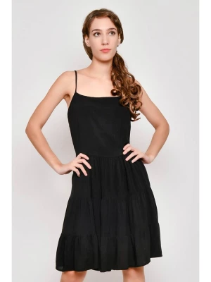 Tarifa Sukienka w kolorze czarnym rozmiar: L