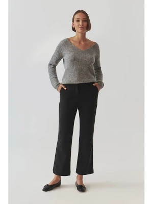 TATUUM Spodnie w kolorze czarnym rozmiar: 38