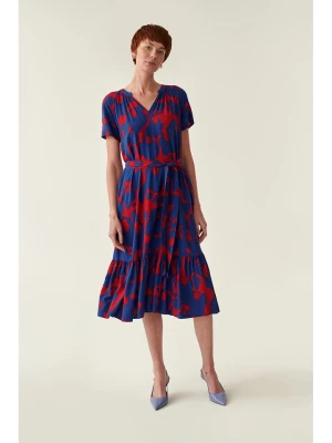 TATUUM Sukienka w kolorze czerwono-niebieskim rozmiar: 44