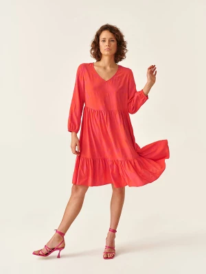 TATUUM Sukienka w kolorze czerwonym rozmiar: 42